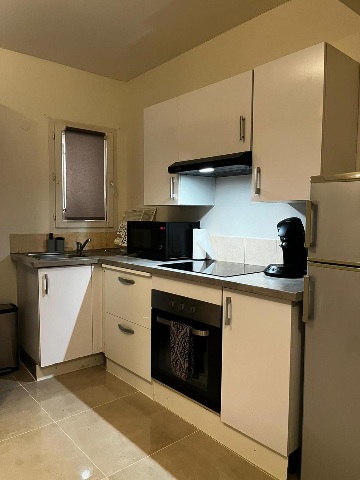 Appartement Des Carmes Nîmes Dış mekan fotoğraf