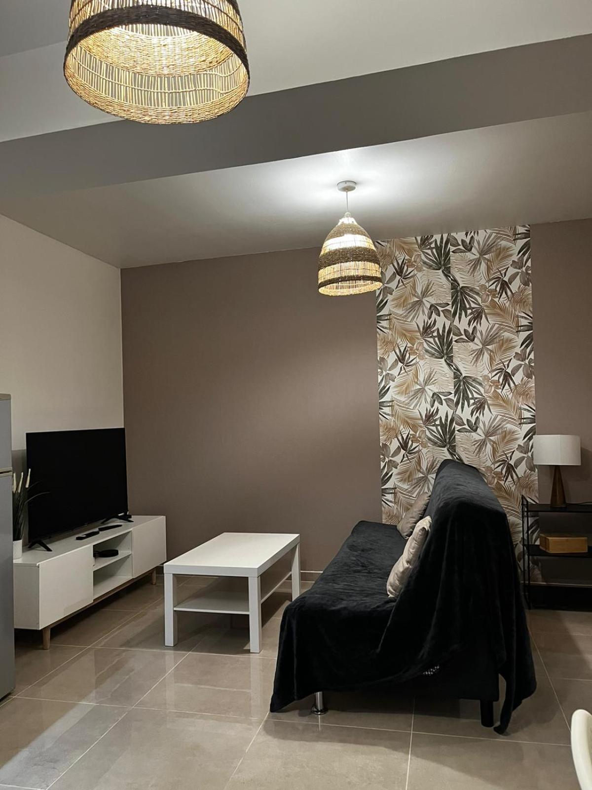 Appartement Des Carmes Nîmes Dış mekan fotoğraf
